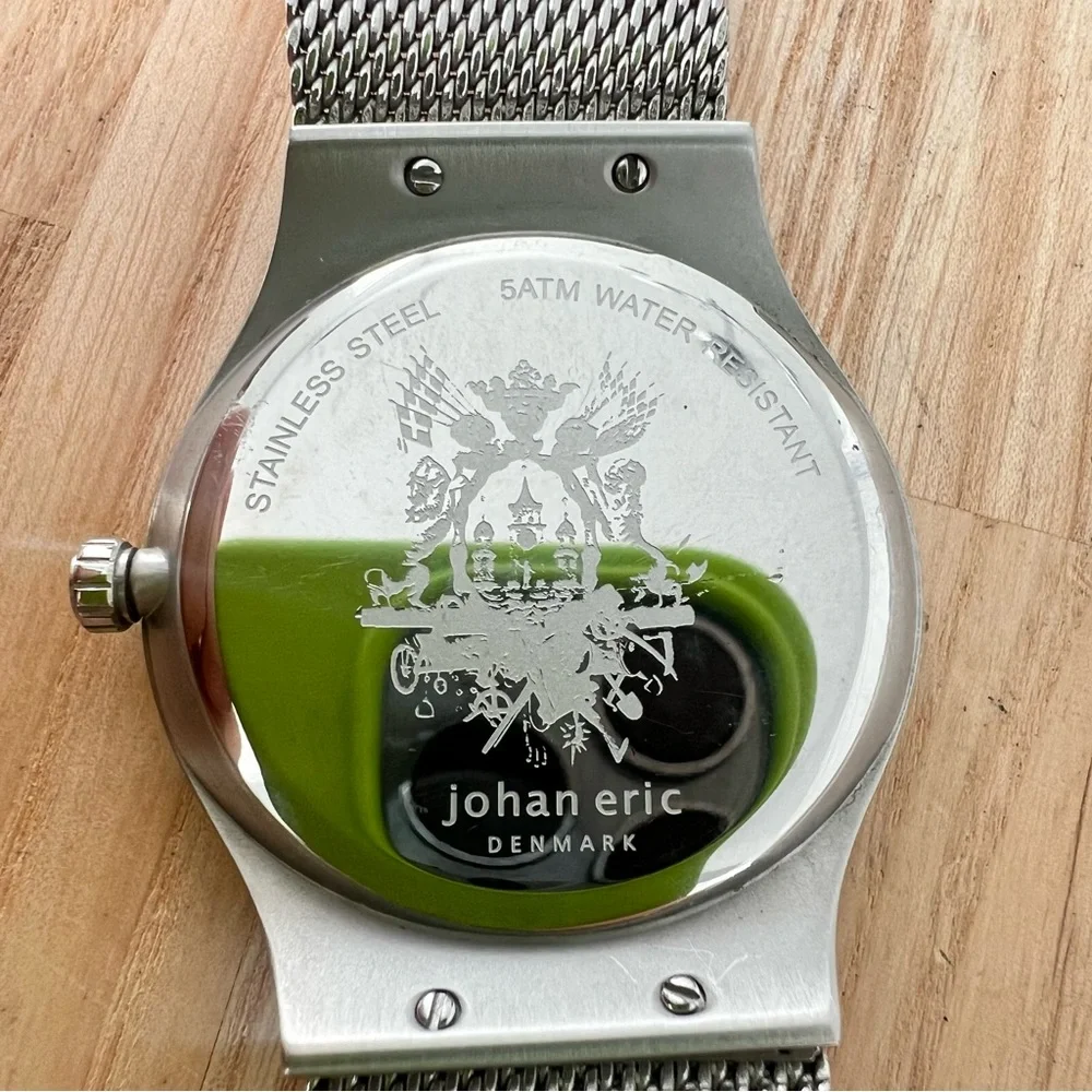 Johan Eric Denmark black dial stainless steel Swiss dress watch NEW BATTERY